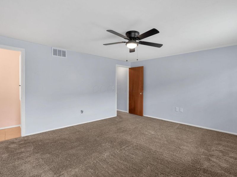 596 Dlyn Street, Unit H-5, Columbus, OH 43228 Photo 16