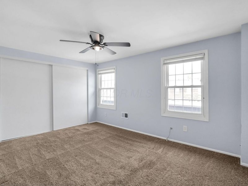 596 Dlyn Street, Unit H-5, Columbus, OH 43228 Photo 18
