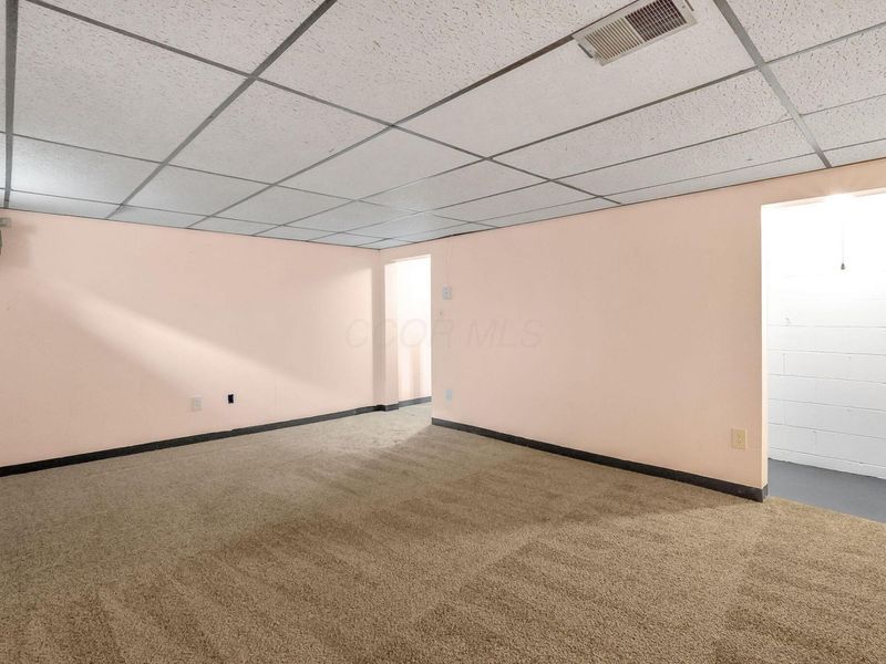 596 Dlyn Street, Unit H-5, Columbus, OH 43228 Photo 23