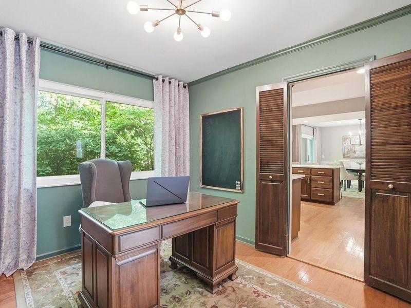 2110 Willowick Square, Unit D, Columbus, OH 43229 Photo 16