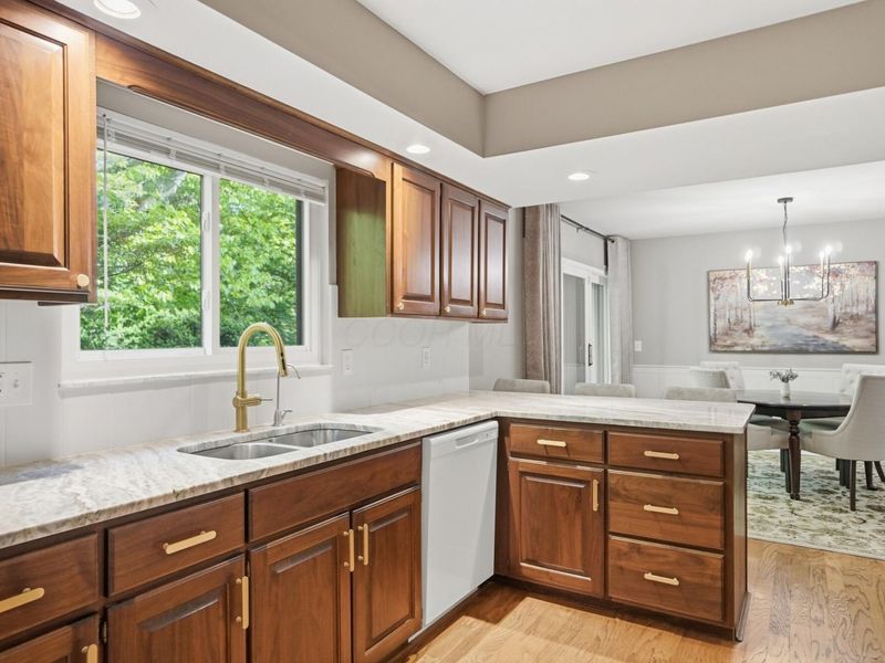 2110 Willowick Square, Unit D, Columbus, OH 43229 Photo 20