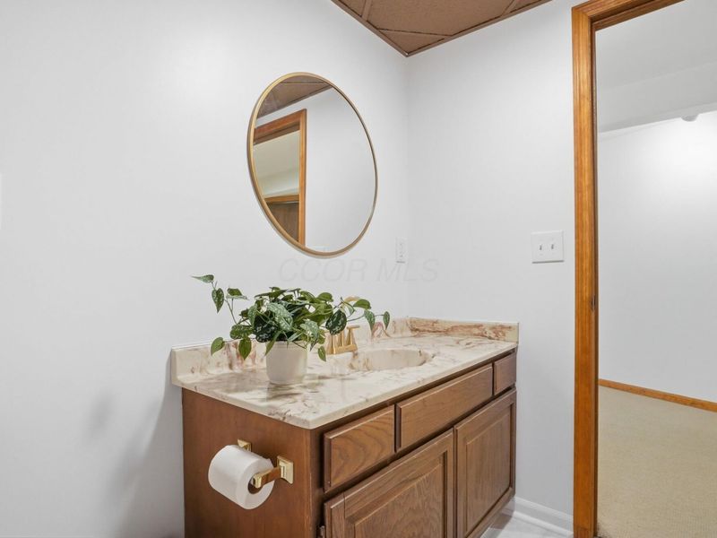 2110 Willowick Square, Unit D, Columbus, OH 43229 Photo 63