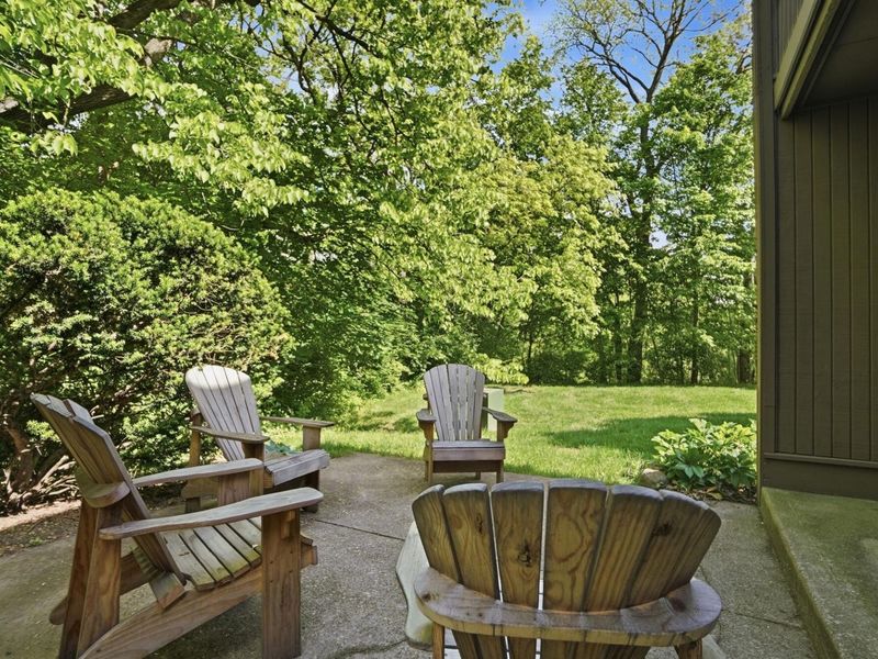 2110 Willowick Square, Unit D, Columbus, OH 43229 Photo 69