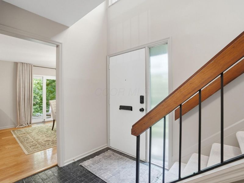 2110 Willowick Square, Unit D, Columbus, OH 43229 Photo 8