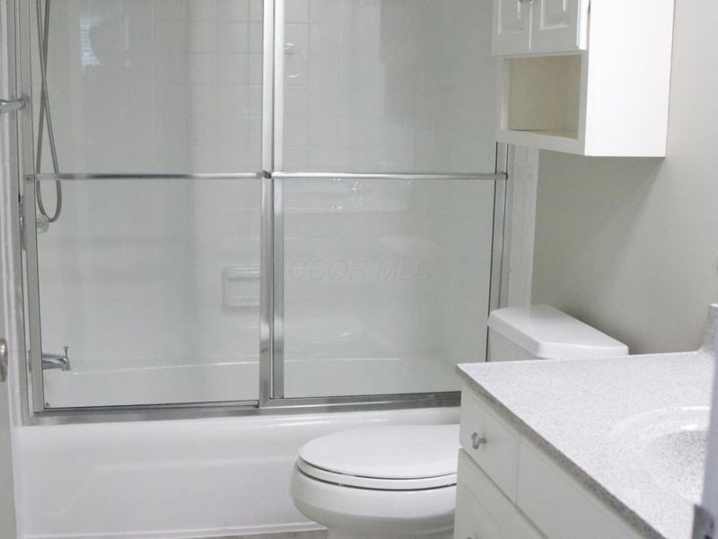 1008 Manor Lane , Unit E, Columbus, OH 43221 Photo 24