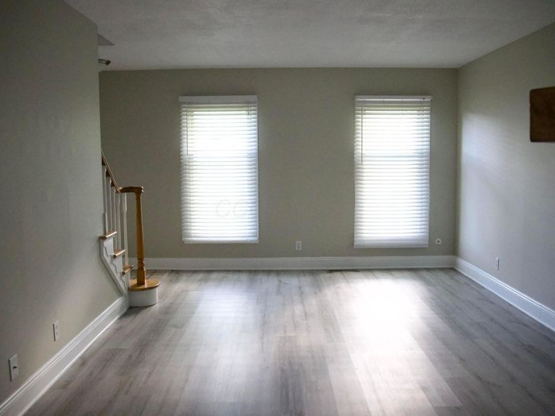 1008 Manor Lane , Unit E, Columbus, OH 43221 Photo 6