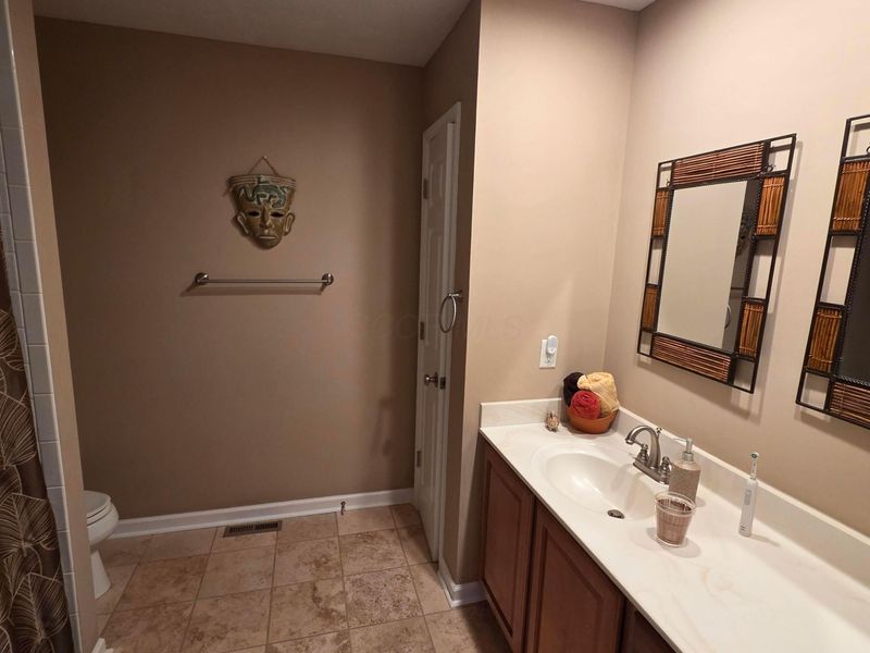 4249 Vista Walk Lane , Powell, OH 43065 Photo 24