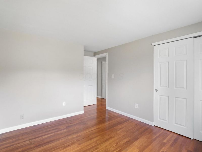 2264 Majestic Drive W, Columbus, OH 43232 Photo 13