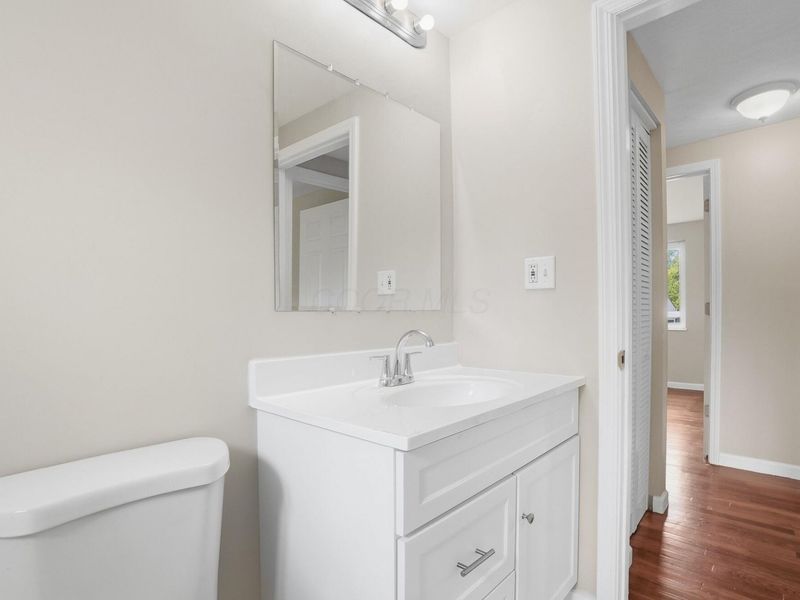 2264 Majestic Drive W, Columbus, OH 43232 Photo 16