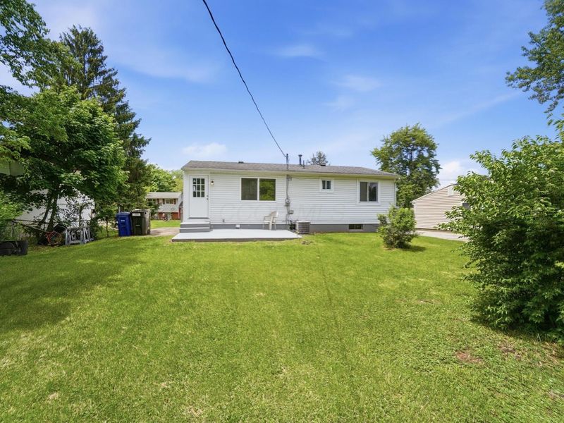 2264 Majestic Drive W, Columbus, OH 43232 Photo 24
