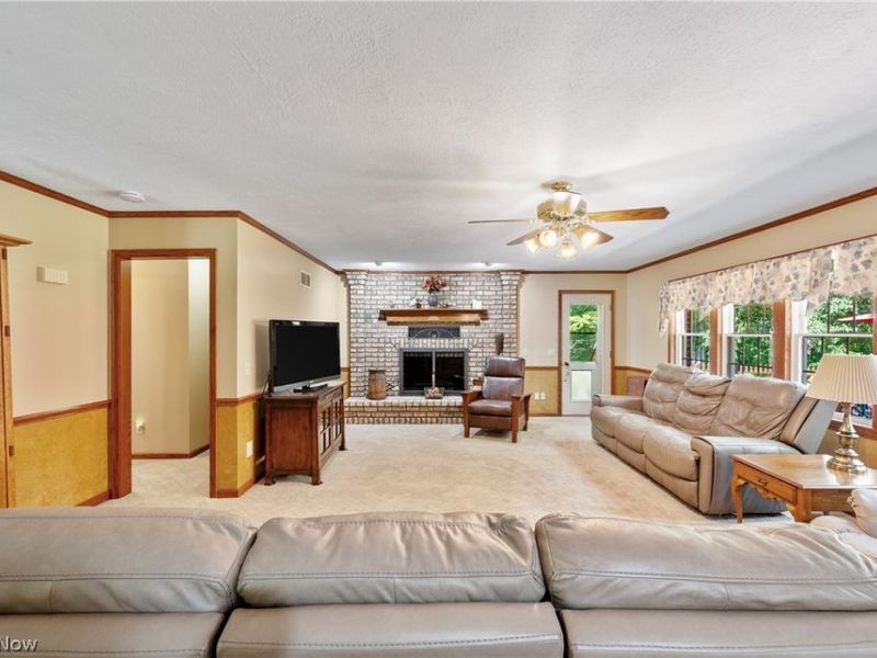 10400 Stoneacre Street NW, Canal Fulton, OH 44614 Photo 6