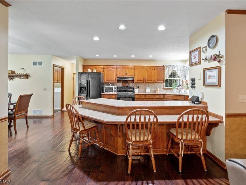 10400 Stoneacre Street NW, Canal Fulton, OH 44614 Photo 7