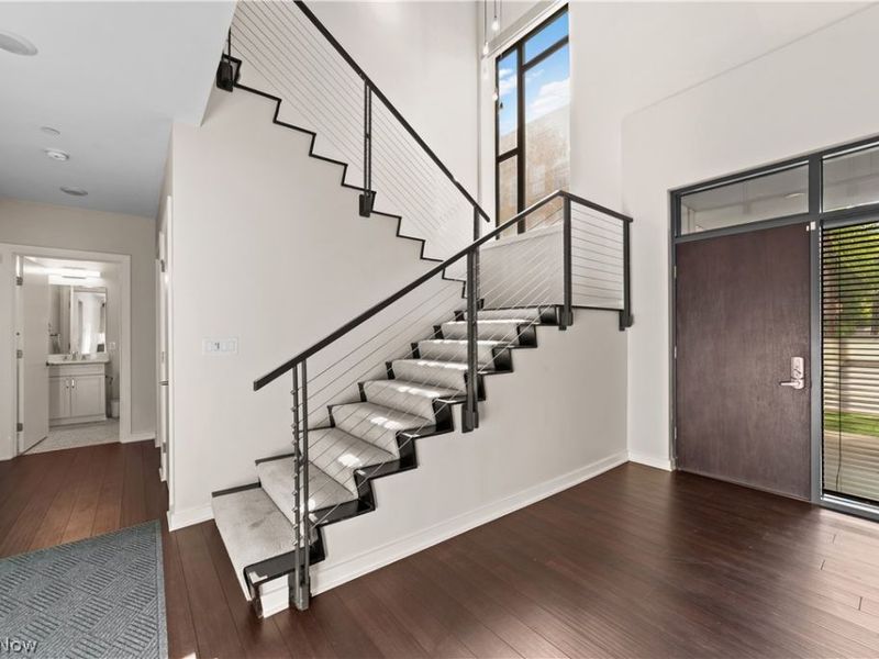 2044 Random Road, Unit 102, Cleveland, OH 44106 Photo 13