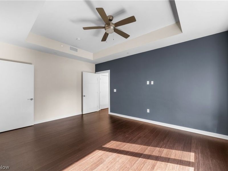 2044 Random Road, Unit 102, Cleveland, OH 44106 Photo 15