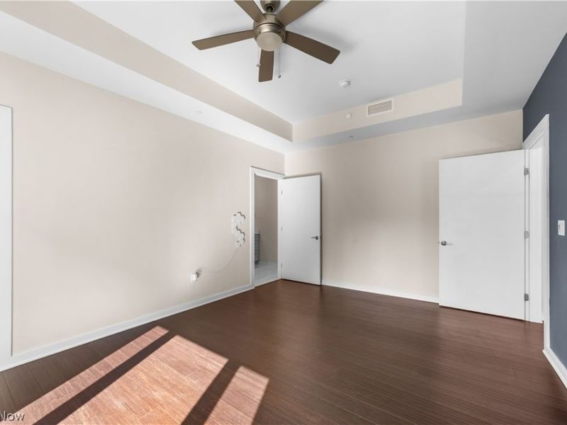 2044 Random Road, Unit 102, Cleveland, OH 44106 Photo 16
