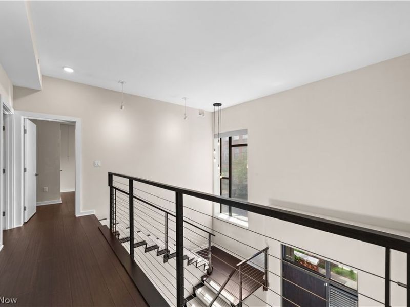 2044 Random Road, Unit 102, Cleveland, OH 44106 Photo 22
