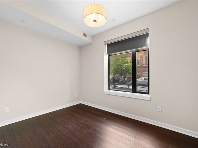 2044 Random Road, Unit 102, Cleveland, OH 44106 Photo 32