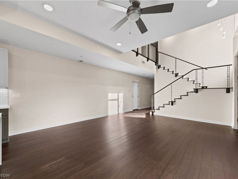2044 Random Road, Unit 102, Cleveland, OH 44106 Photo 6