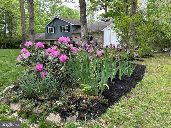 90 BUTTONWOOD LANE , DOYLESTOWN, PA 18901