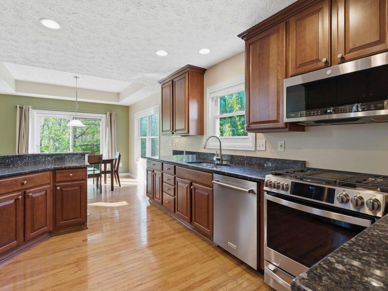 8009 Glenmore Drive, Powell, OH 43065 Photo 26