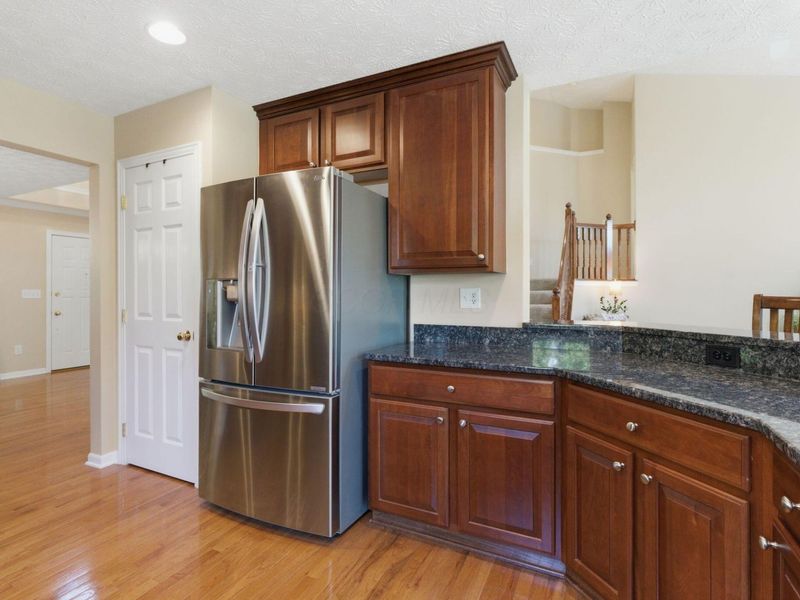 8009 Glenmore Drive, Powell, OH 43065 Photo 30