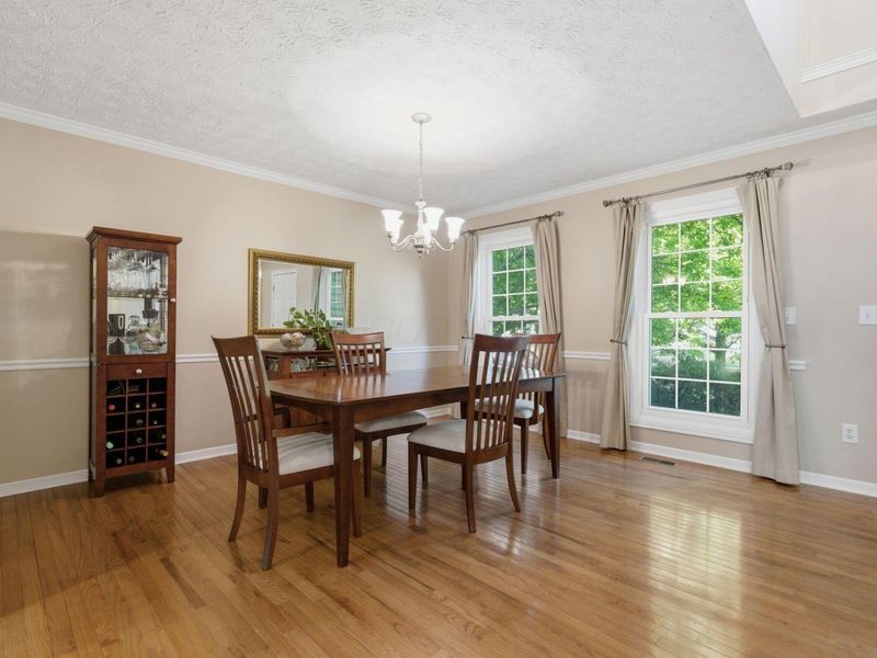 8009 Glenmore Drive, Powell, OH 43065 Photo 7