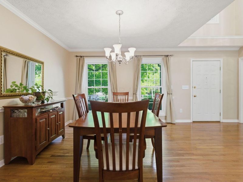 8009 Glenmore Drive, Powell, OH 43065 Photo 9