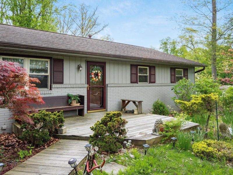 119 Brentwood Drive NE, Newark, OH 43055 Photo 2