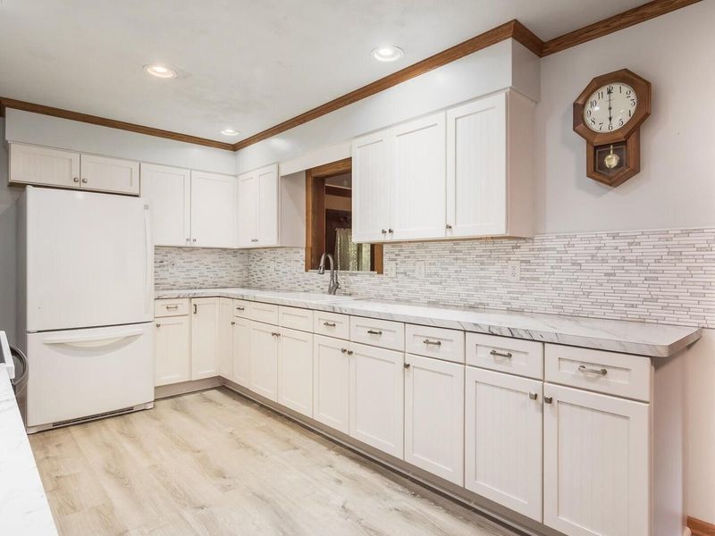 119 Brentwood Drive NE, Newark, OH 43055 Photo 8