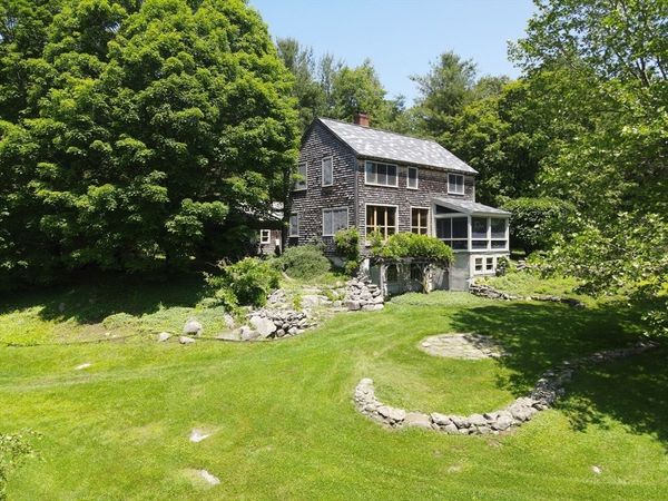 45 Sessions Road, Hardwick, MA 01031