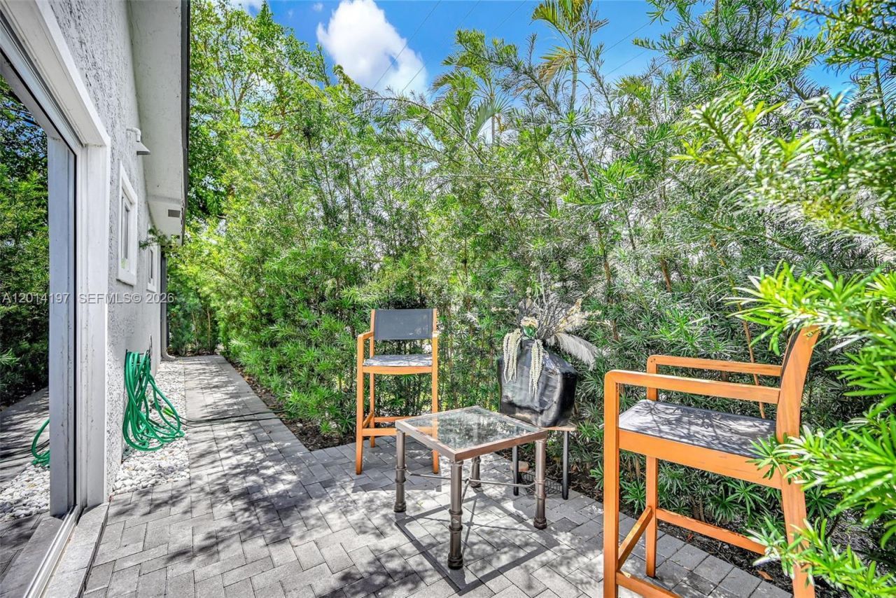630 Deer Creek Briarwood Ln, Deerfield Beach, FL 33442 Photo