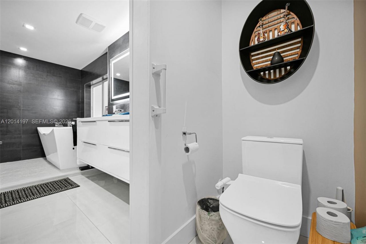 630 Deer Creek Briarwood Ln, Deerfield Beach, FL 33442 Photo