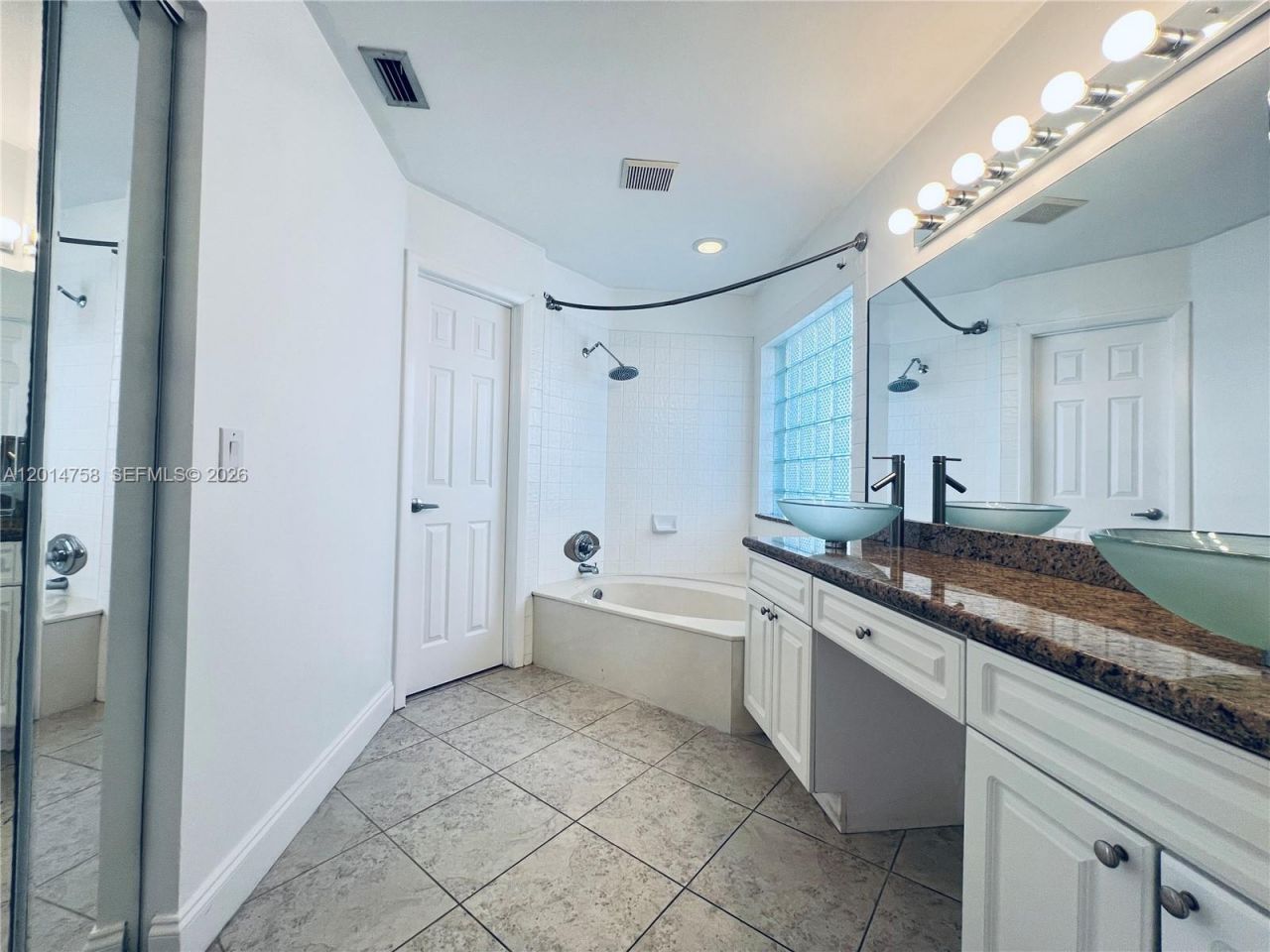465 Somerset Way, Unit 465, Weston, FL 33326 Photo