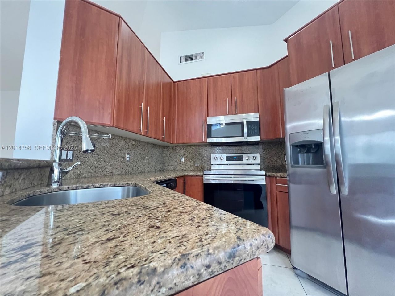 465 Somerset Way, Unit 465, Weston, FL 33326 Photo