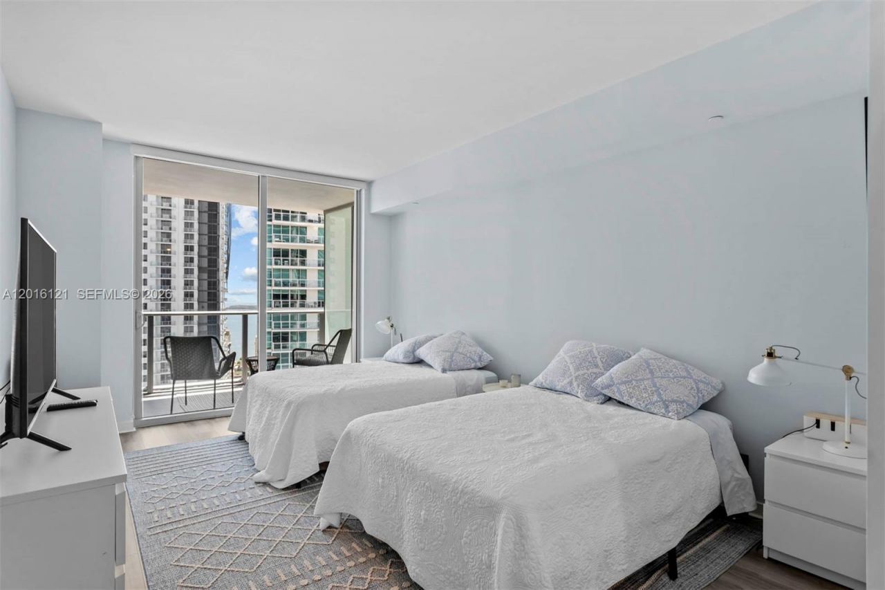 1100 S Miami Ave , Unit 2611, Miami, FL 33130 Photo