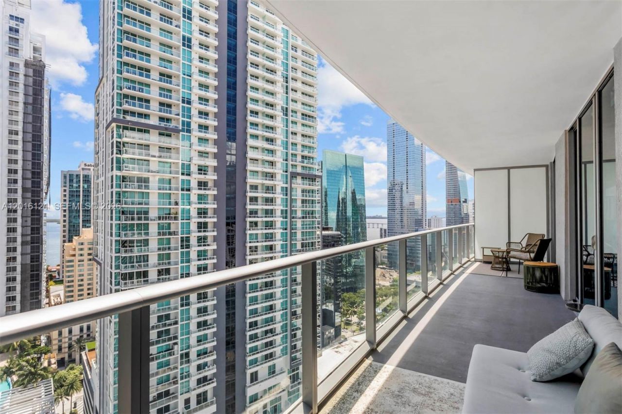 1100 S Miami Ave , Unit 2611, Miami, FL 33130 Photo
