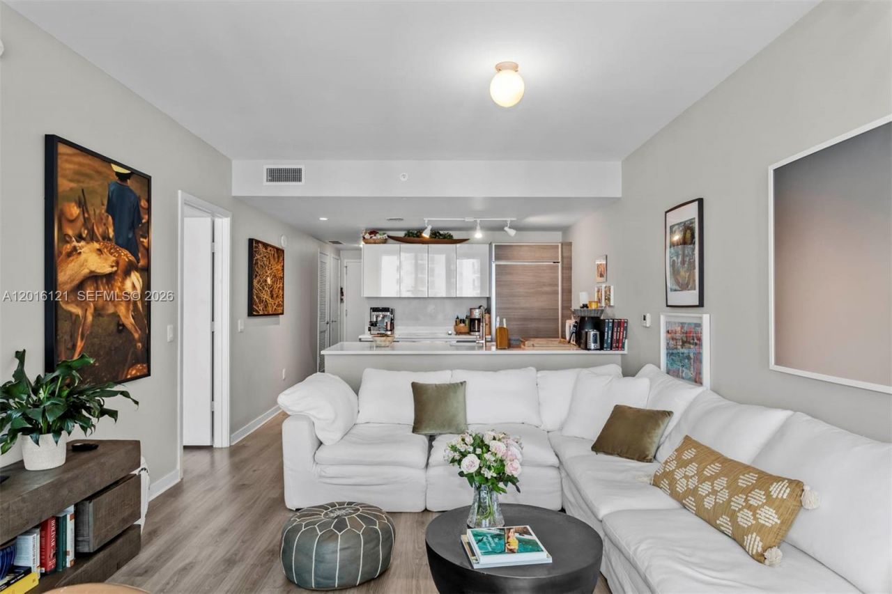 1100 S Miami Ave , Unit 2611, Miami, FL 33130 Photo