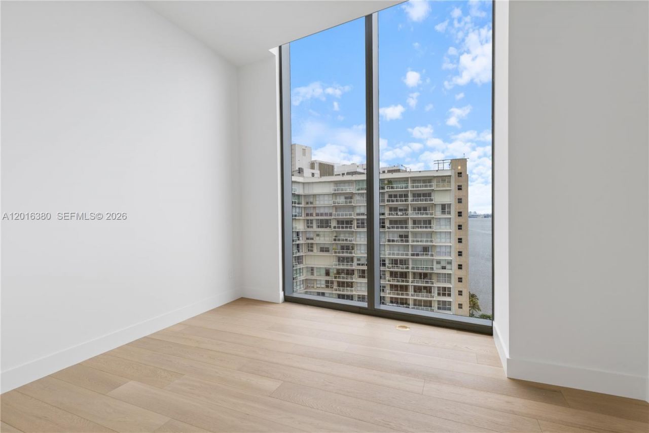 175 SE 25th Road, Unit 1601, Miami, FL 33129 Photo