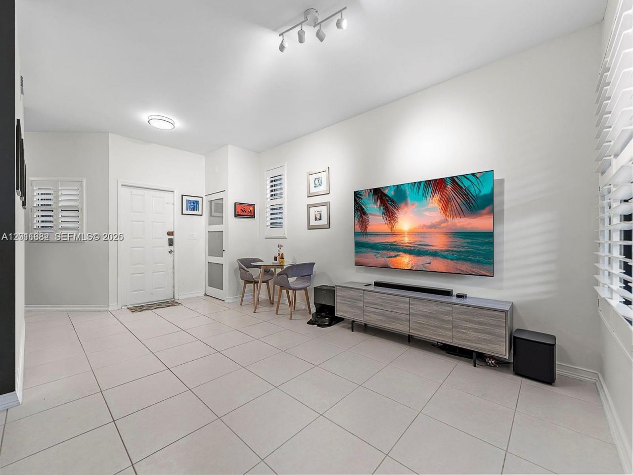 15533 N Miami Lakeway N , Unit 101-19, Miami Lakes, FL 33014 Photo