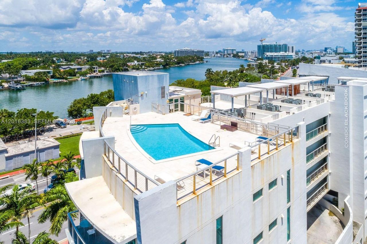 6305 Indian Creek Dr, Unit 4C, Miami Beach, FL 33141 Photo
