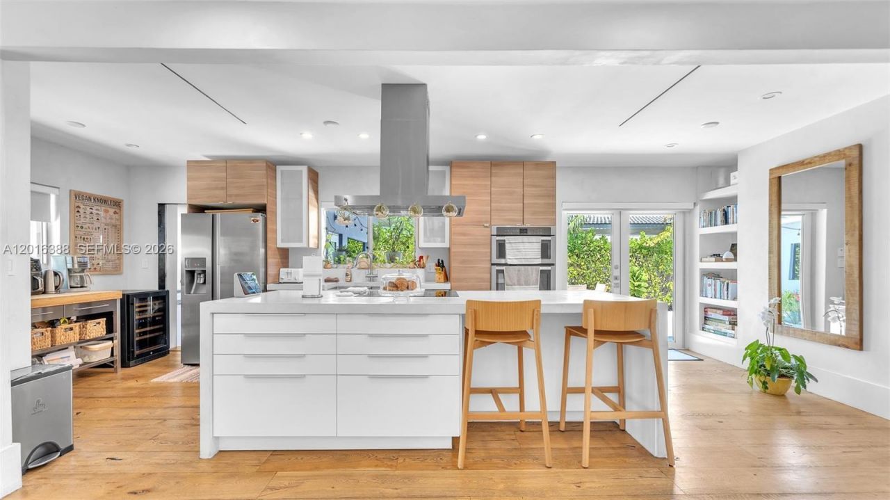 651 NE 52nd Ter, Miami, FL 33137 Photo