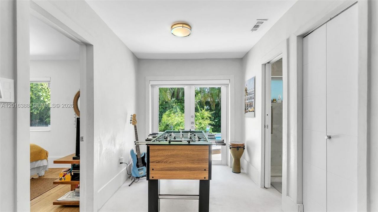 651 NE 52nd Ter, Miami, FL 33137 Photo