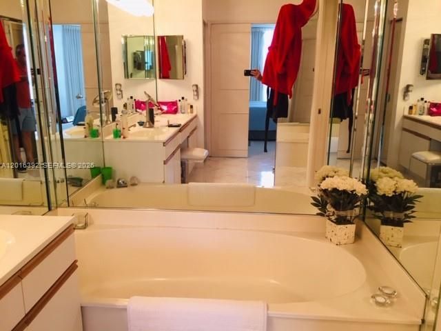 19101 NE 36th Ct , Unit 1102, Aventura, FL 33180 Photo