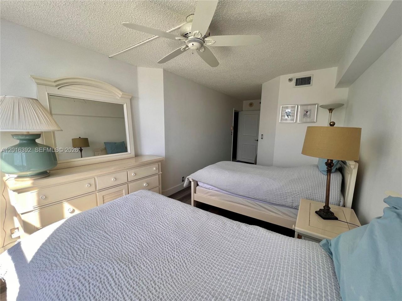 19101 NE 36th Ct , Unit 1102, Aventura, FL 33180 Photo