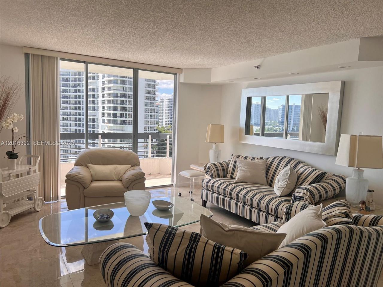 19101 NE 36th Ct , Unit 1102, Aventura, FL 33180 Photo