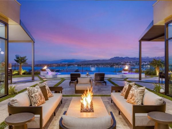 100 Tre Pietre Street , Henderson, NV 89011