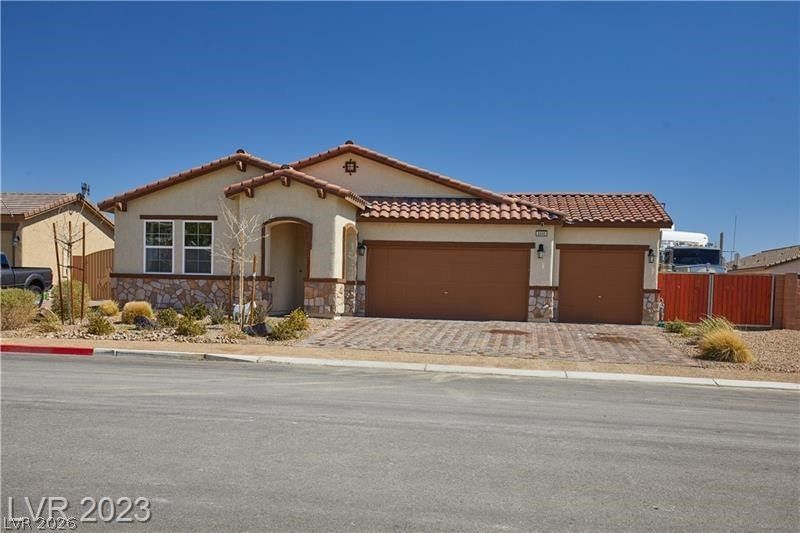 6940 Unicorn, Las Vegas, NV 89131 Main Photo