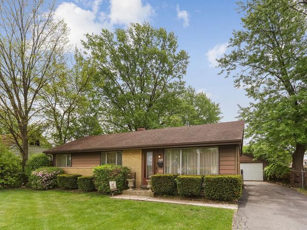 7025 Saratoga Drive , Bridgeview, IL 60455