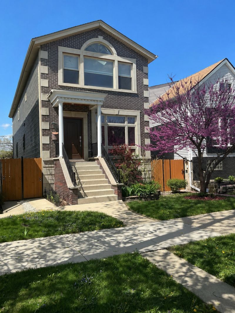 4906 N Kruger Avenue, Chicago, IL 60630 Main Photo