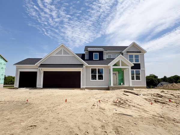 7106 Kettle Dale Avenue SE, Alto, MI 49302
